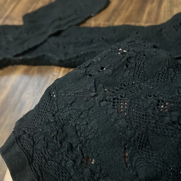 Backless Lace Long sleeve - Picture 2 of 3